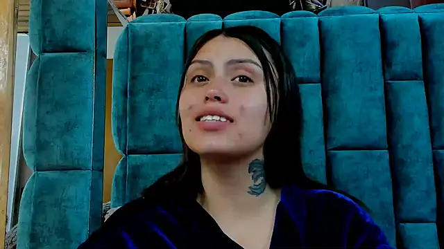 Snapshot of STEFANYVOLKOV chatting on October 2025 01:06:02 AM STEFANYVOLKOV online show from October 2025 01:06:02 AM