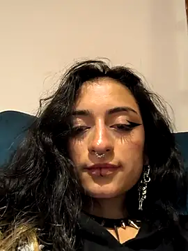 Lila Desiree online show from February 2025 05:33:01 AM