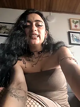 Lila Desiree online show from March 2026 08:47:02 PM