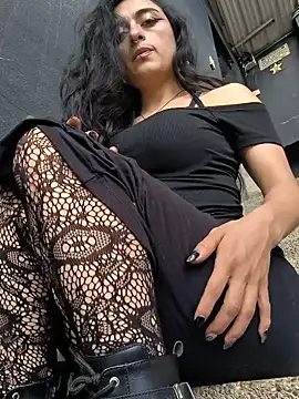Lila Desiree online show from July 2026 08:47:02 PM