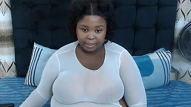 Snapshot of Sexybubbles14xxx chatting on February 2025 08:27:02 PM Sexybubbles14xxx online show from February 2025 08:27:02 PM