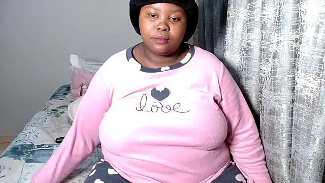 Snapshot of Sexybubbles14xxx chatting on October 2025 07:14:02 PM Sexybubbles14xxx online show from October 2025 07:14:02 PM