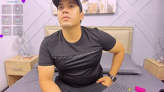 Vale n Matt online show from September 2025 04:01:02 AM