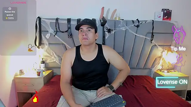 Vale n Matt online show from October 2025 03:43:02 AM