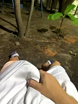 Snapshot of Erick-90 chatting on October 2025 09:32:02 AM Erick-90 online show from October 2025 09:32:02 AM