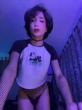 sue   0 online show from February 2025 02:35:01 AM