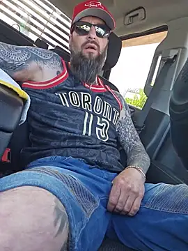 Beardedtattood online show from May 2026 02:58:02 PM