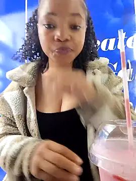 Snapshot of SEXIEST-BADDIE chatting on January 2025 09:35:02 AM SEXIEST-BADDIE online show from January 2025 09:35:02 AM