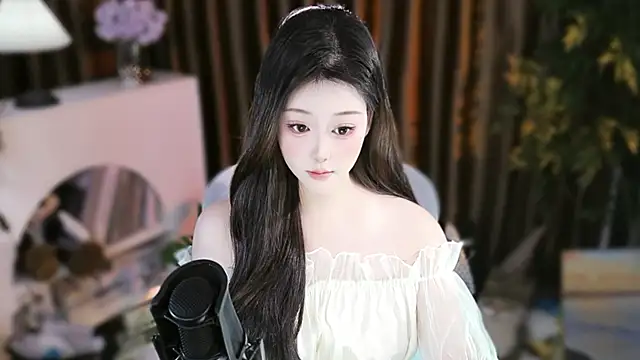 Arwyn-rr online show from November 2025 10:59:01 AM