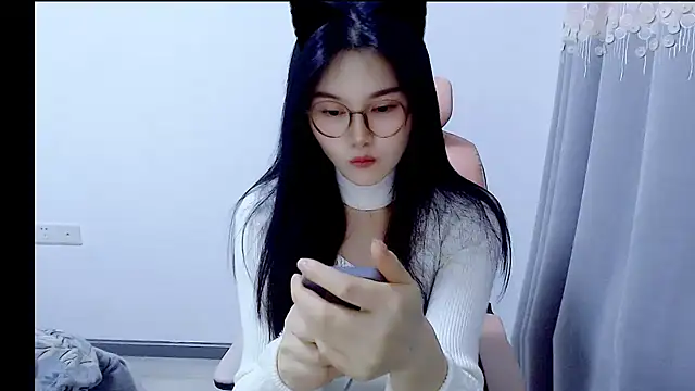 Little-sweet online show from October 2025 12:28:02 PM