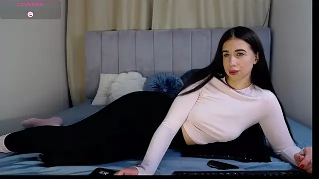 Erikka   online show from February 2026 02:20:02 PM