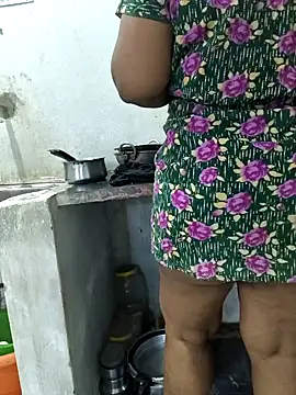 MaaliiiPonuTamil online show from May 2026 04:07:02 AM