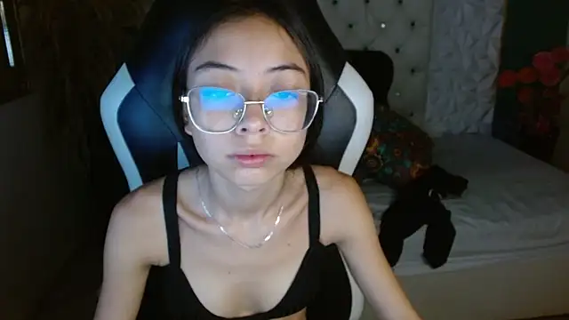 NathaliaSweet 11 online show from October 2025 01:52:01 PM