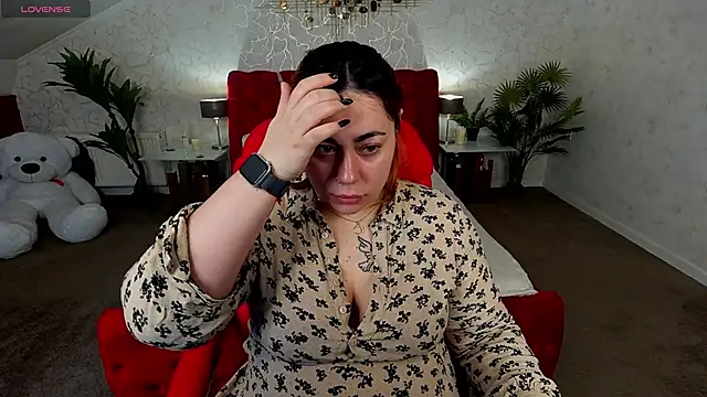 Kittywakee online show from February 2025 07:39:02 AM