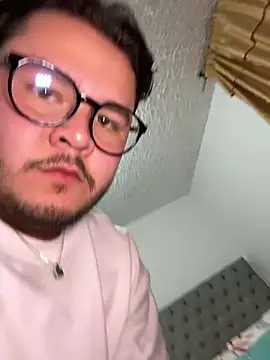 bigcock bear online show from April 2026 03:17:02 AM