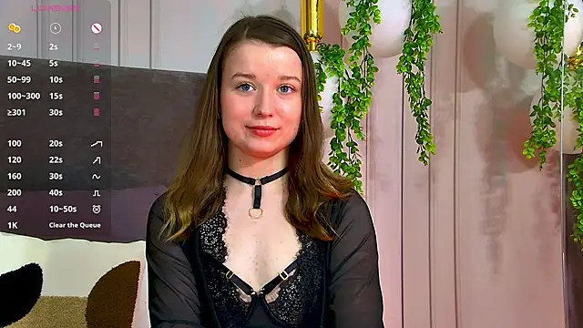 Snapshot of MichelleHaynes chatting on January 2025 09:11:02 PM MichelleHaynes online show from January 2025 09:11:02 PM