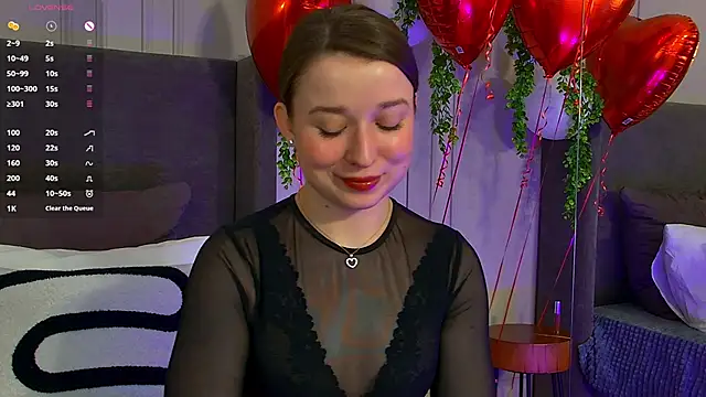 Snapshot of MichelleHaynes chatting on February 2025 05:32:02 PM MichelleHaynes online show from February 2025 05:32:02 PM