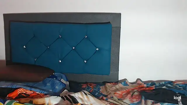 Snapshot of jaycolinss chatting on March 2025 04:07:02 AM jaycolinss online show from March 2025 04:07:02 AM