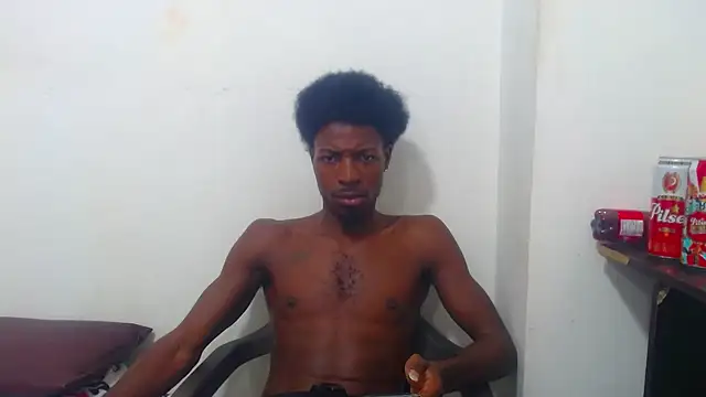 Snapshot of jaycolinss chatting on September 2025 11:59:02 PM jaycolinss online show from September 2025 11:59:02 PM