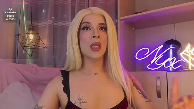 Snapshot of Nyx__Blackwood chatting on February 2026 09:26:02 PM Nyx Blackwood online show from February 2026 09:26:02 PM