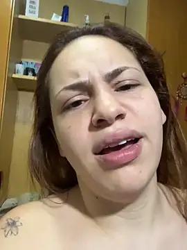 AgnesCampp online show from January 2025 03:32:02 PM