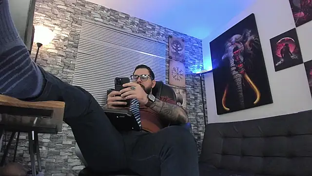 Ethan Castellano online show from June 2026 10:38:02 PM