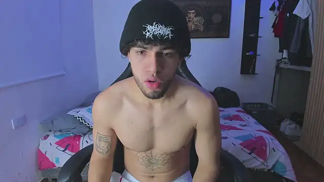 daddy jhons online show from May 2026 07:00:02 PM