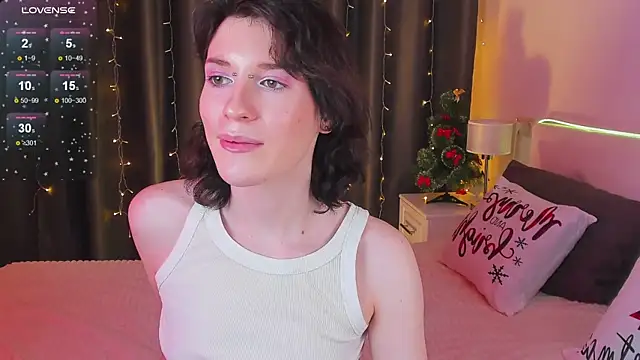 Snapshot of Kolette_Gray chatting on January 2025 04:28:02 PM Kolette Gray online show from January 2025 04:28:02 PM