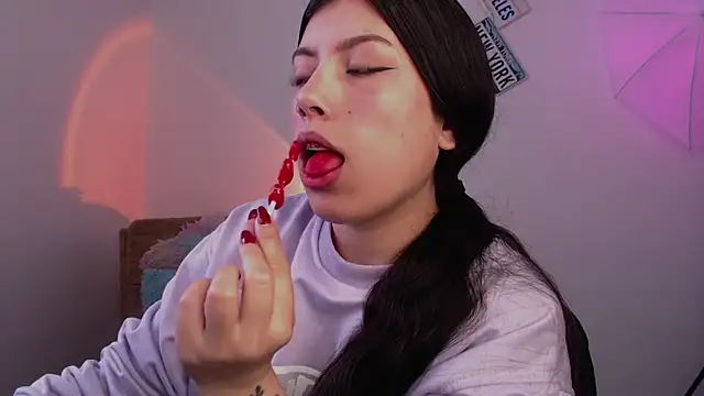 Snapshot of iam_emy chatting on February 2025 04:30:02 PM iam emy online show from February 2025 04:30:02 PM