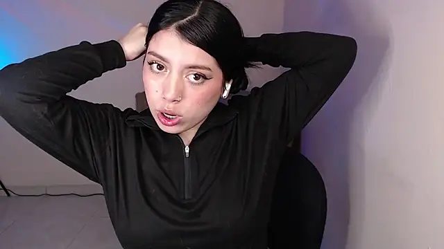 Snapshot of iam_emy chatting on February 2026 07:12:02 AM iam emy online show from February 2026 07:12:02 AM