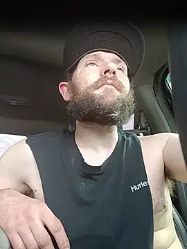 Spunwhiteboy1992 online show from May 2026 09:43:01 PM