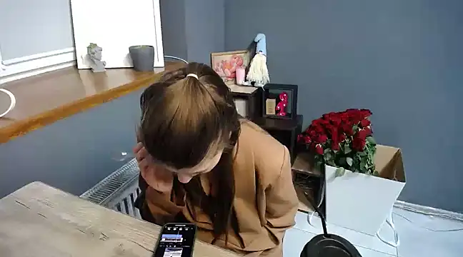 Snapshot of felicity_gold chatting on February 2025 07:32:02 AM felicity gold online show from February 2025 07:32:02 AM