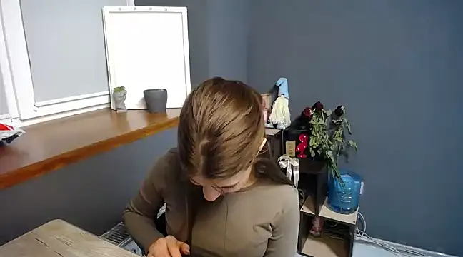 Snapshot of felicity_gold chatting on March 2025 10:24:01 AM felicity gold online show from March 2025 10:24:01 AM