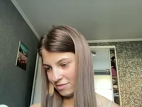 Snapshot of felicity_gold chatting on September 2025 07:10:02 AM felicity gold online show from September 2025 07:10:02 AM