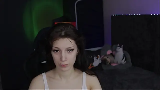 Snapshot of Kathleen_Meow chatting on December 2024 07:28:01 AM Kathleen Meow online show from December 2024 07:28:01 AM