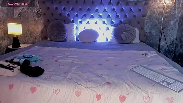 Belliinda 21 online show from June 2026 07:19:02 PM
