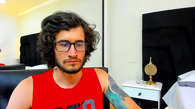 Loggan donnelly online show from March 2025 08:21:02 PM