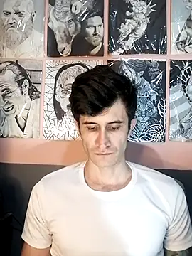 Loggan donnelly online show from January 2026 11:20:01 PM