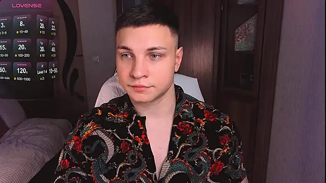 handsome guy01 online show from January 2025 12:50:02 AM