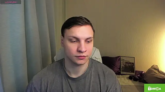 handsome guy01 online show from April 2026 07:52:02 PM