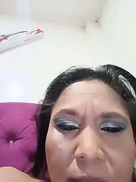 tiffany Bitch online show from July 2026 12:31:02 AM