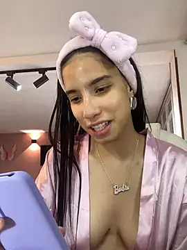 Snapshot of Praga_Pink chatting on January 2025 01:59:02 AM Praga Pink online show from January 2025 01:59:02 AM