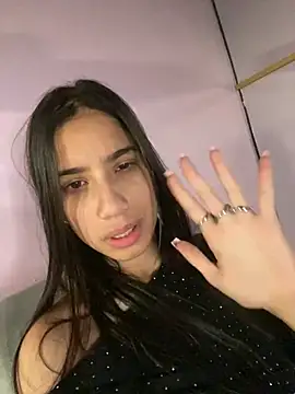 Snapshot of Praga_Pink chatting on January 2025 12:24:01 AM Praga Pink online show from January 2025 12:24:01 AM