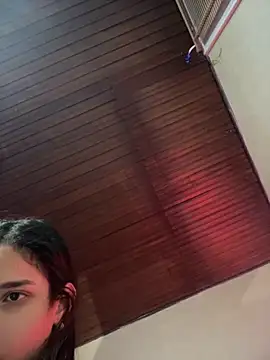 Snapshot of Praga_Pink chatting on September 2025 03:32:02 AM Praga Pink online show from September 2025 03:32:02 AM