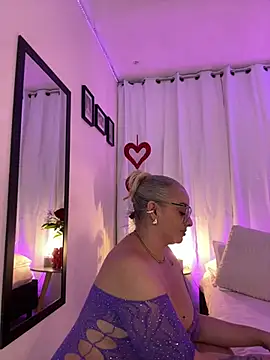 Snapshot of Aligoldbottom chatting on February 2025 09:59:02 PM Aligoldbottom online show from February 2025 09:59:02 PM