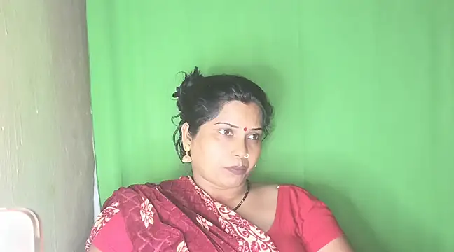 Snapshot of mamoni91 chatting on January 2025 05:20:01 PM mamoni91 online show from January 2025 05:20:01 PM