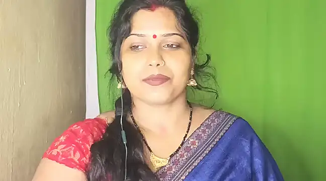 Snapshot of mamoni91 chatting on January 2025 05:27:01 PM mamoni91 online show from January 2025 05:27:01 PM