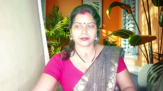 Snapshot of mamoni91 chatting on February 2025 03:37:01 AM mamoni91 online show from February 2025 03:37:01 AM