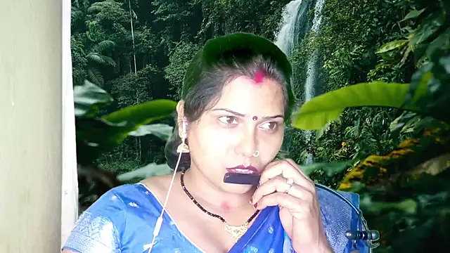 Snapshot of mamoni91 chatting on February 2025 05:48:01 PM mamoni91 online show from February 2025 05:48:01 PM