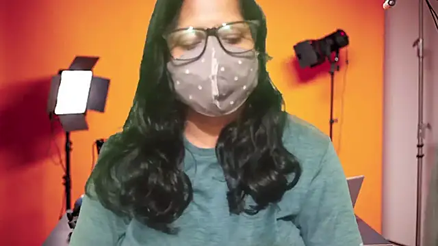 Snapshot of mamoni91 chatting on September 2025 03:05:01 AM mamoni91 online show from September 2025 03:05:01 AM